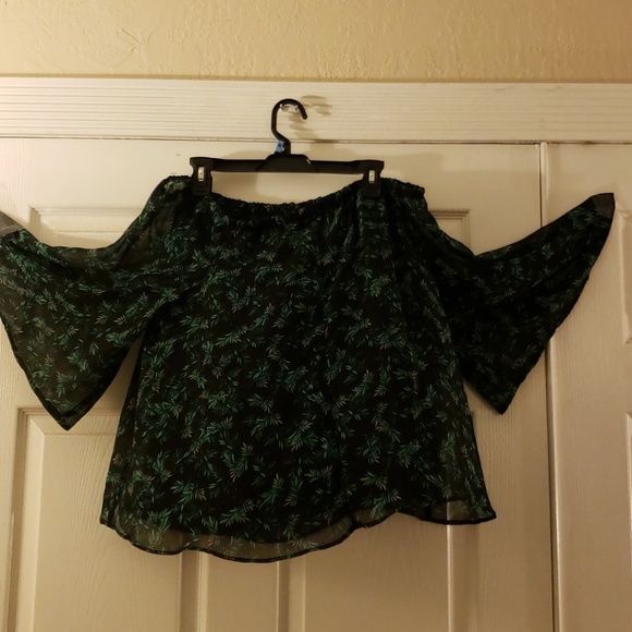 Blouse - Picture 2 of 4